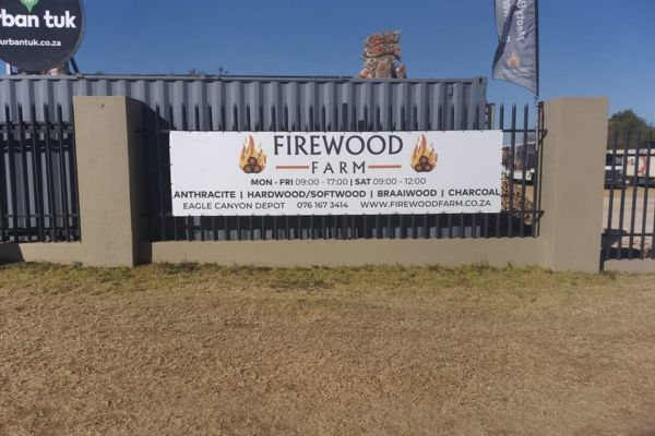 Chromadeck Signs